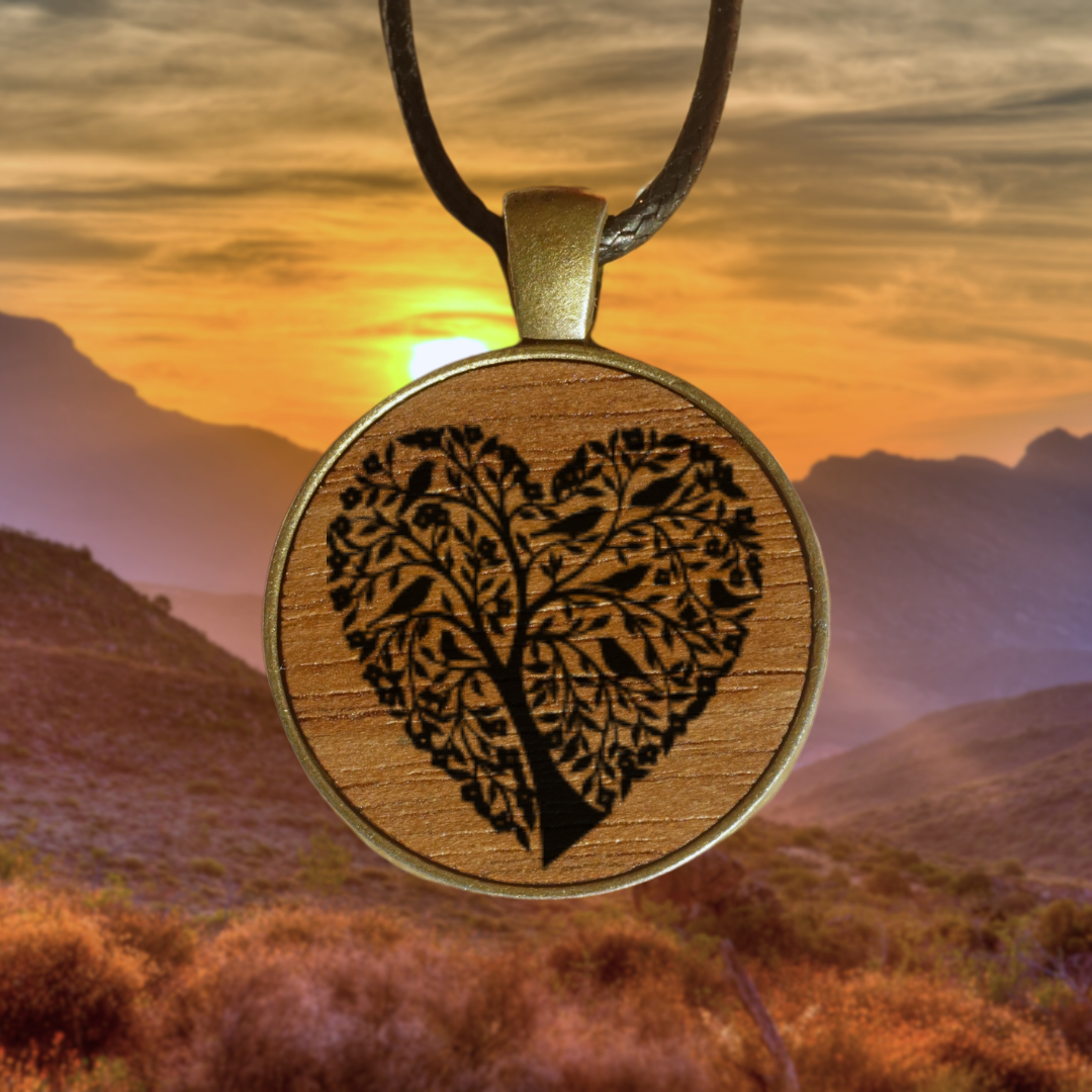 Handgefertigter NFC-Schmuck mit integriertem Fotoalbum – das perfekte Geschenk für jeden Anlass